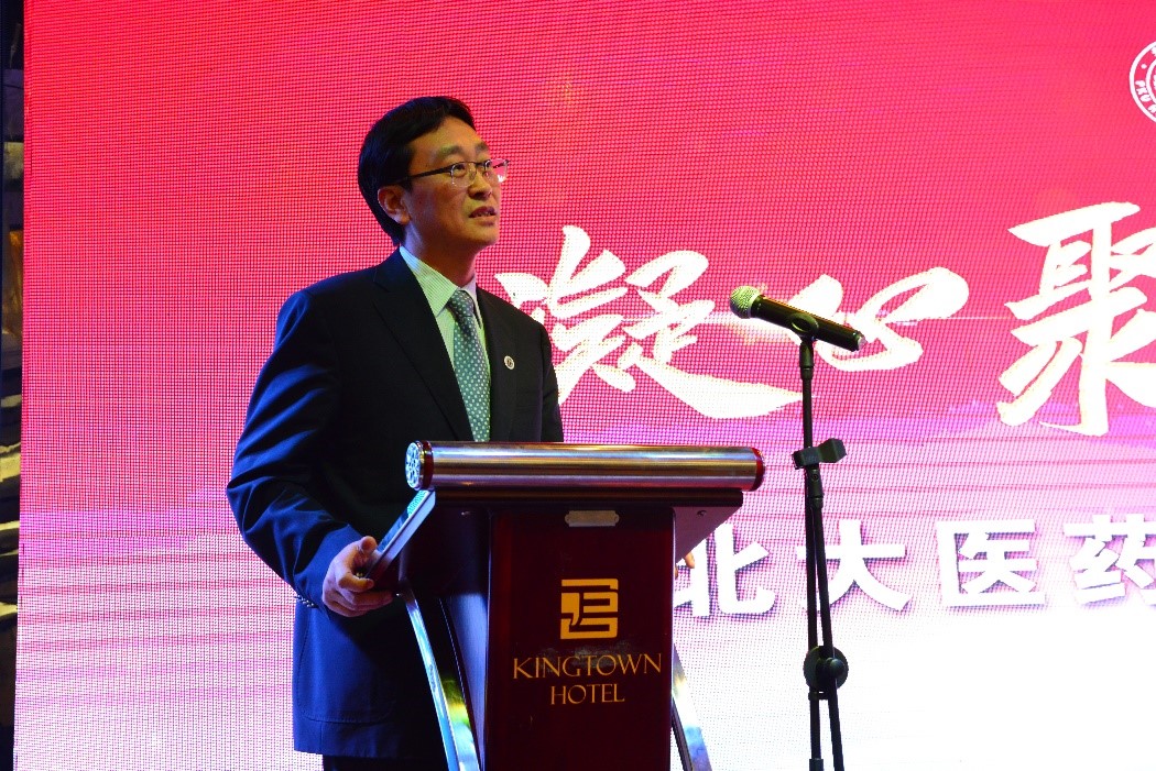 190941226603.jpg 190941226603.jpg